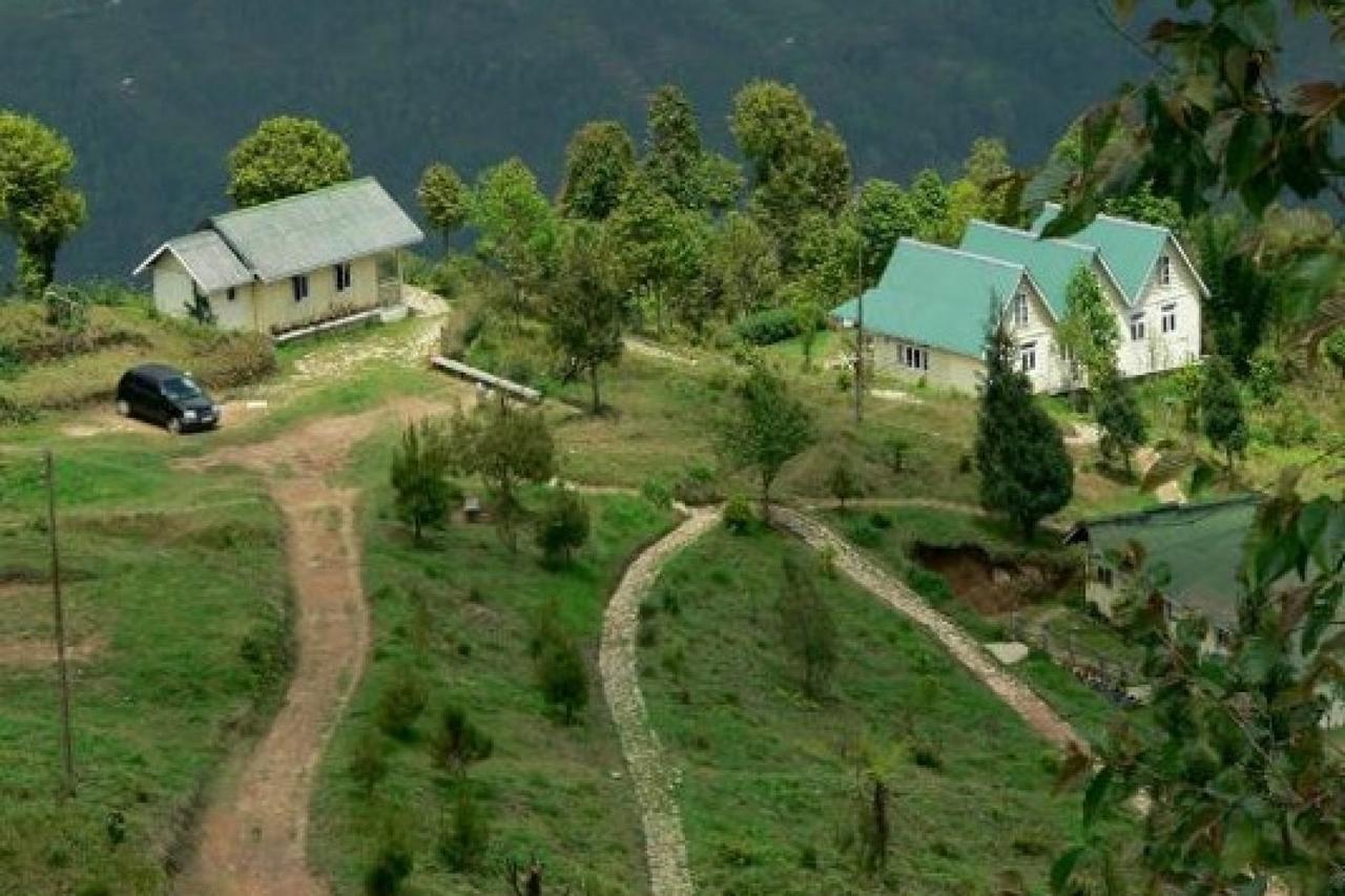 Готель Neora Valley Retreat Rishop Екстер'єр фото